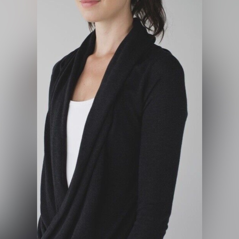 Lululemon Iconic Wrap